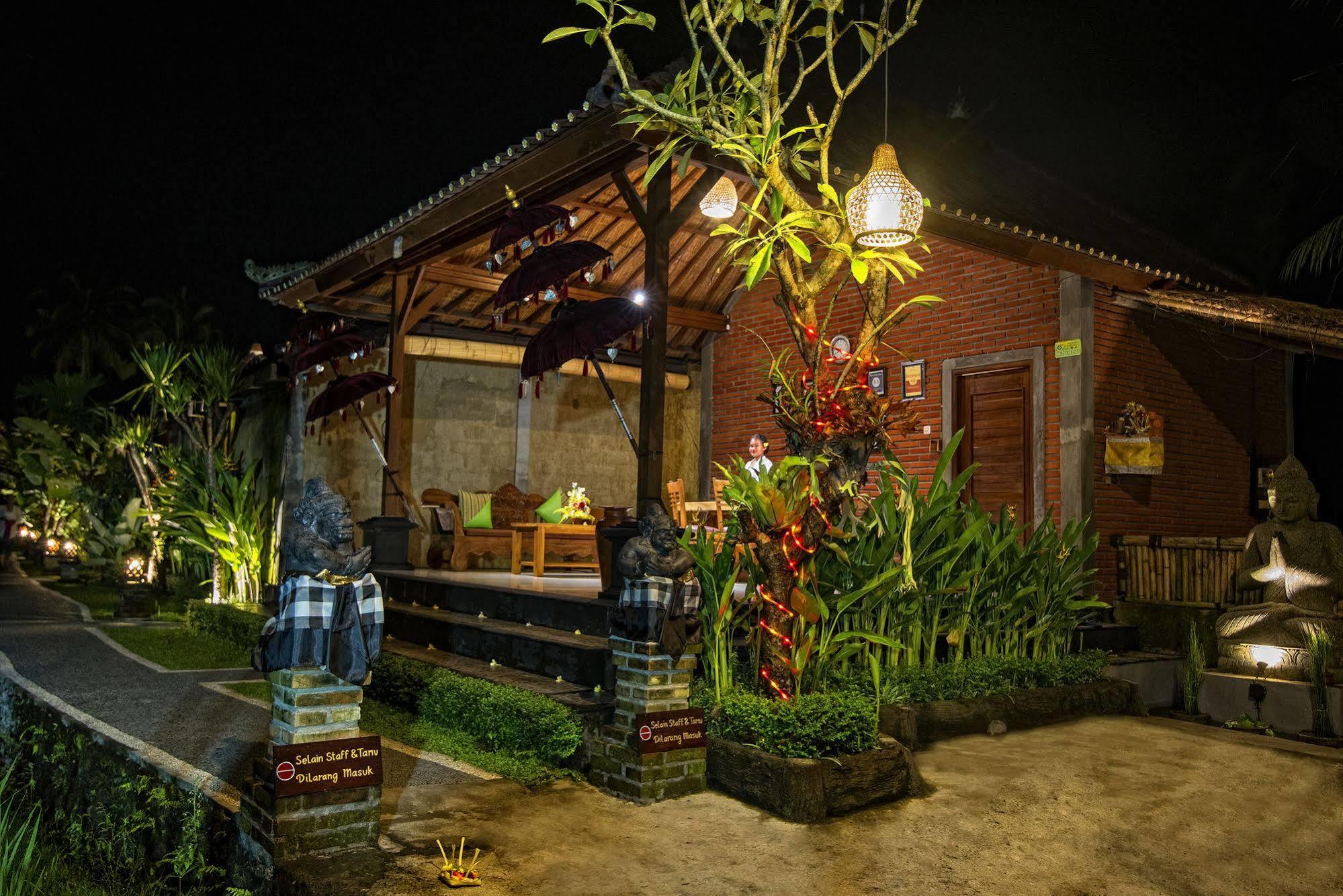 Pajar House Ubud Suite & Villas Exterior foto